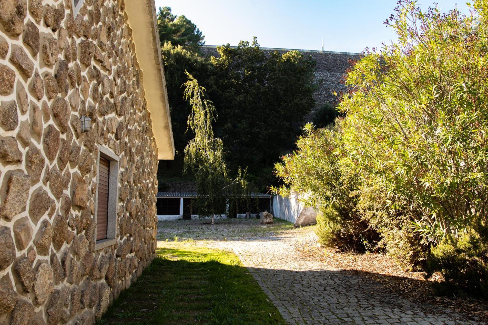 瓜尔达Quinta Dos Sincais住宿加早餐旅馆 外观 照片